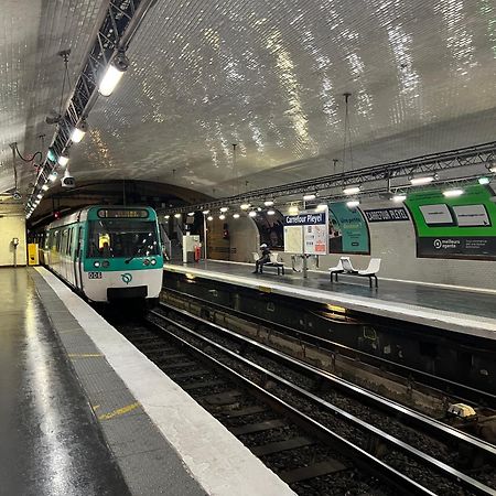 Exclusive Private Apartment By Warilco - Pleyel 25 M2 - A 1 Minute De La Station Metro Carrefour Pleyel サン＝ドニ エクステリア 写真